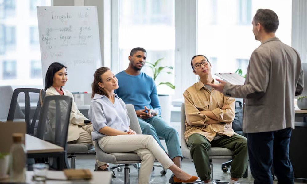 How Sales Coaching Can Transform Your Sales Team Performance